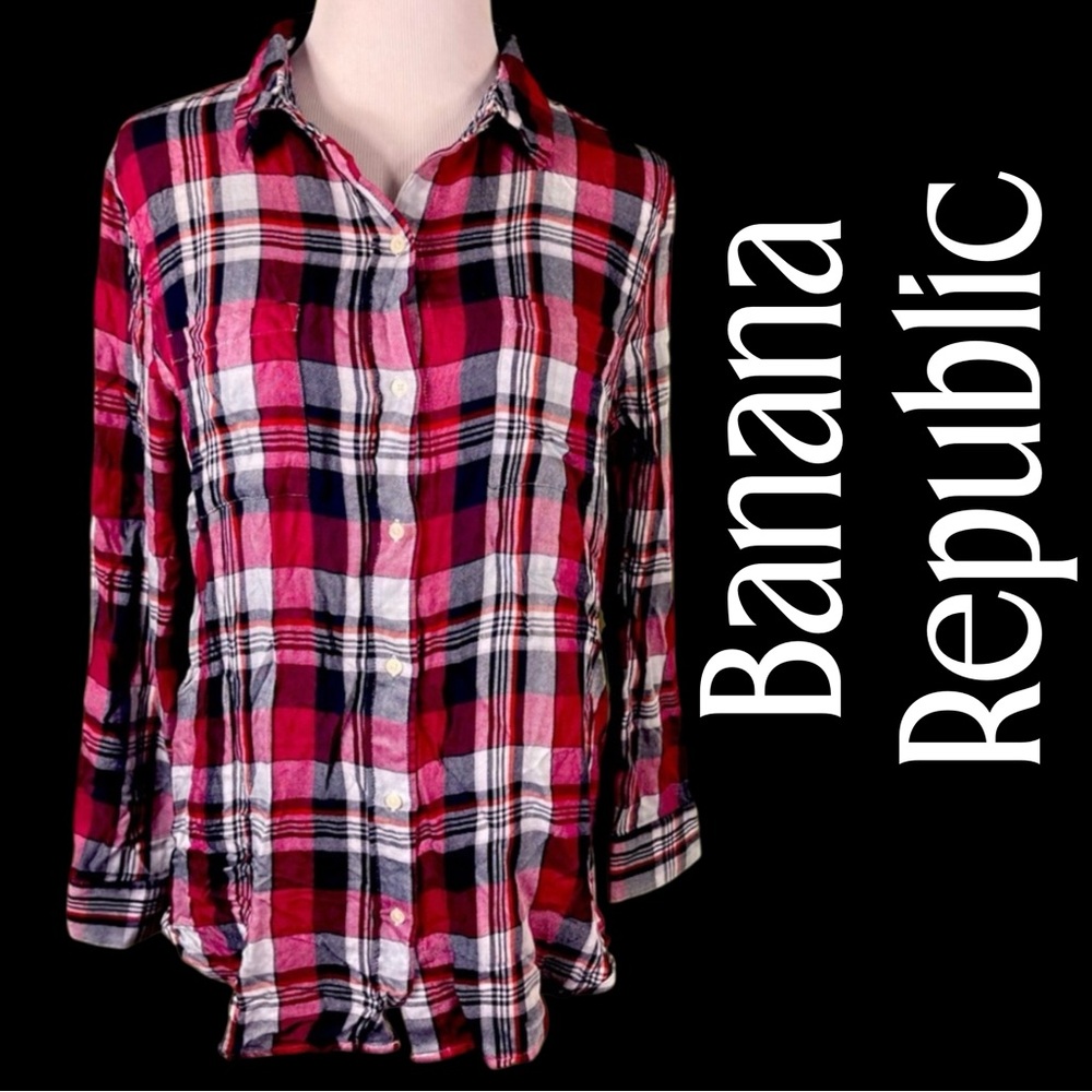 M Banana Republic buttondown